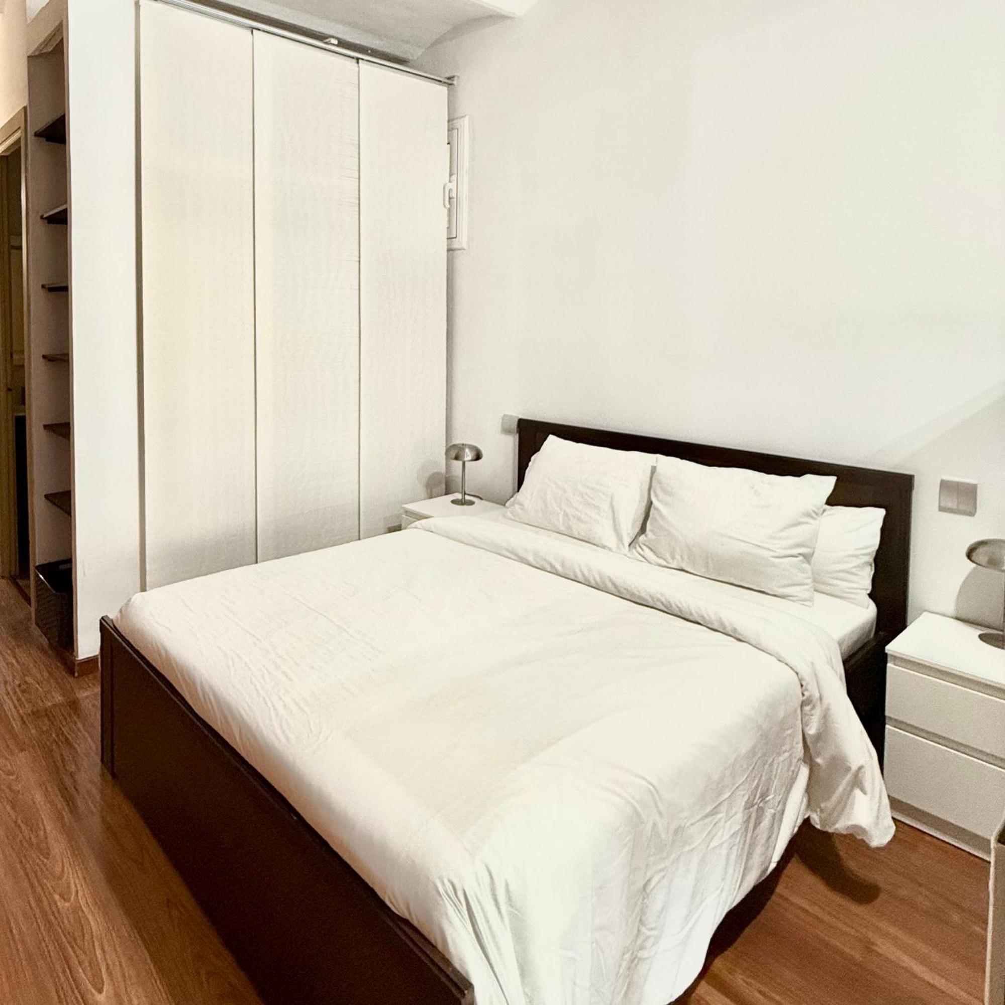 Newly Renovated Stylish Eixample - Great Location برشلونة المظهر الخارجي الصورة